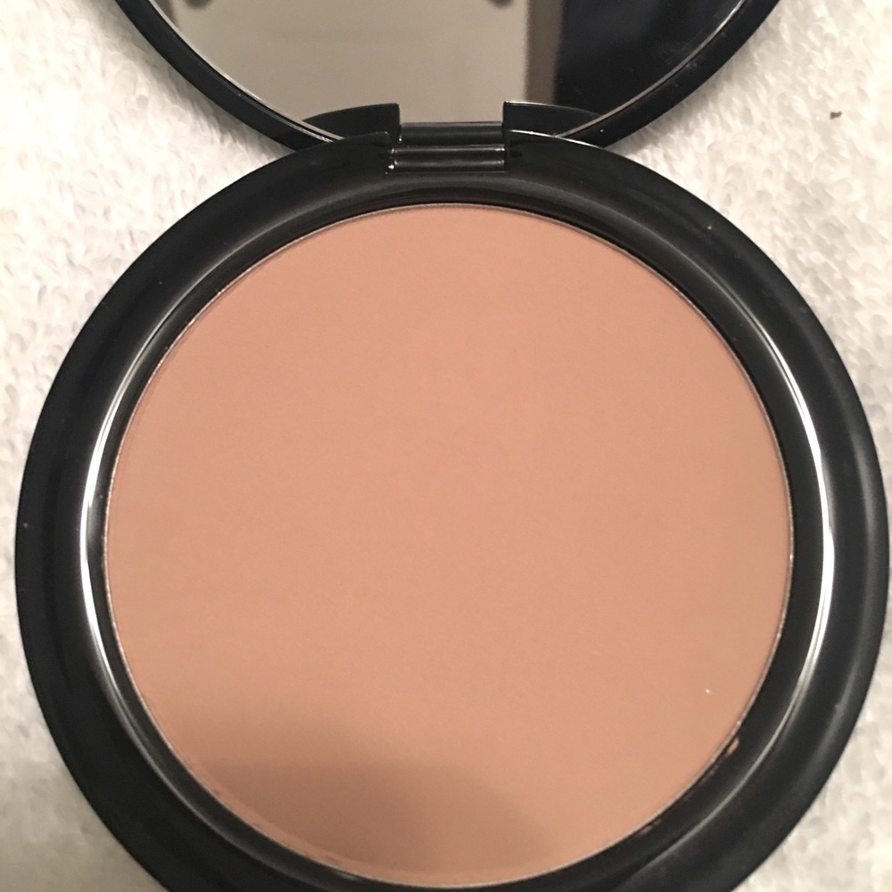 BNIB X PRINCE Limited-Edition Makeup by Urban Decay! All 7 Vault Pieces! SALE!! - Picture 10 of 11